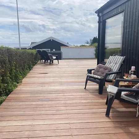 Sighrik - 25m From The Sea By Interhome Hejls